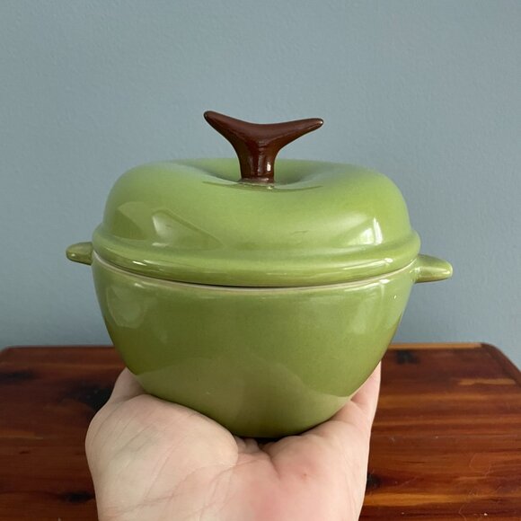 Technique Green Apple Ceramic Small Casserole Lid KF144 - Picture 2 of 10